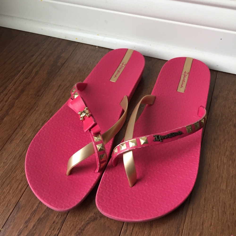 🥬Ipanema Women’s Pink/Gold Sandals Sz: 8